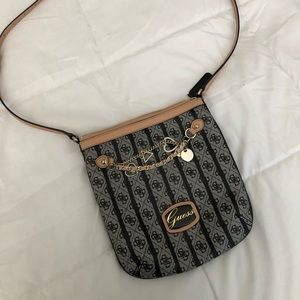 Guess cross body